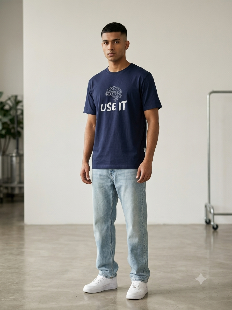 USE IT – Brain Graphic T-Shirt